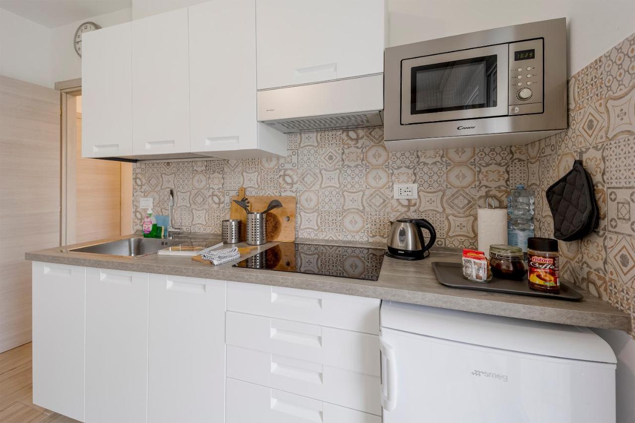 Il Gattino Di Porto - Apt 5 - Bilocale Terrazzo Piscina Imperia Exteriér fotografie